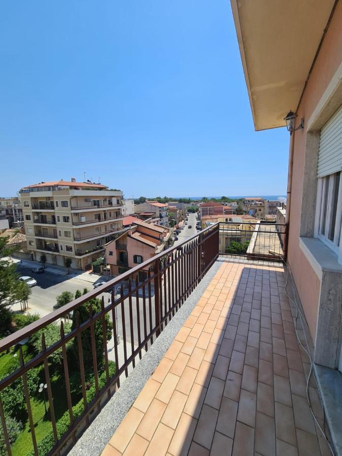 Lorena Loft Locri Buitenkant foto